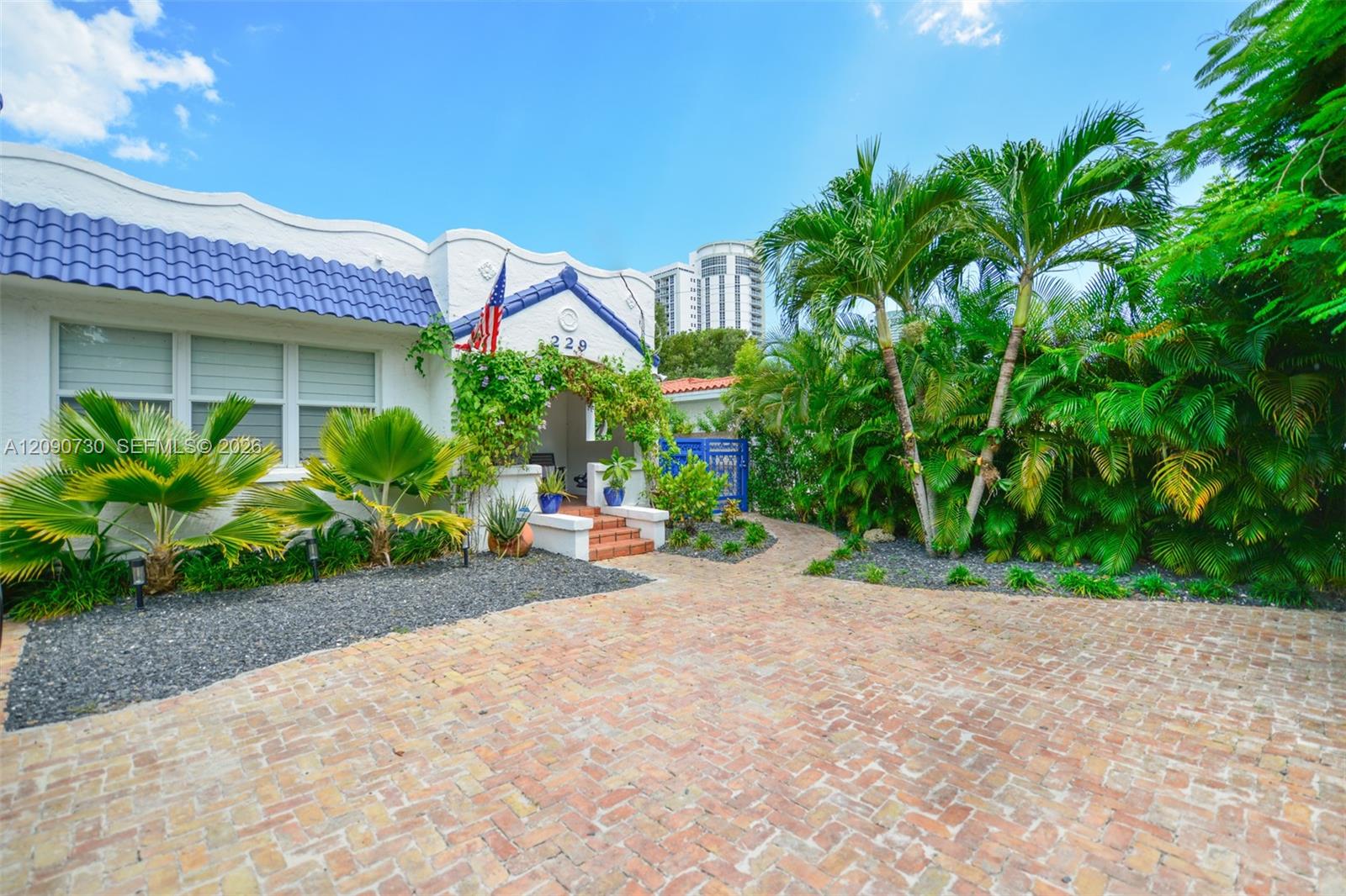 229 Sw 19th Road . Property Photo 40