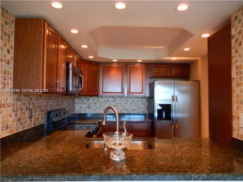 A12090749 Property Photo 1