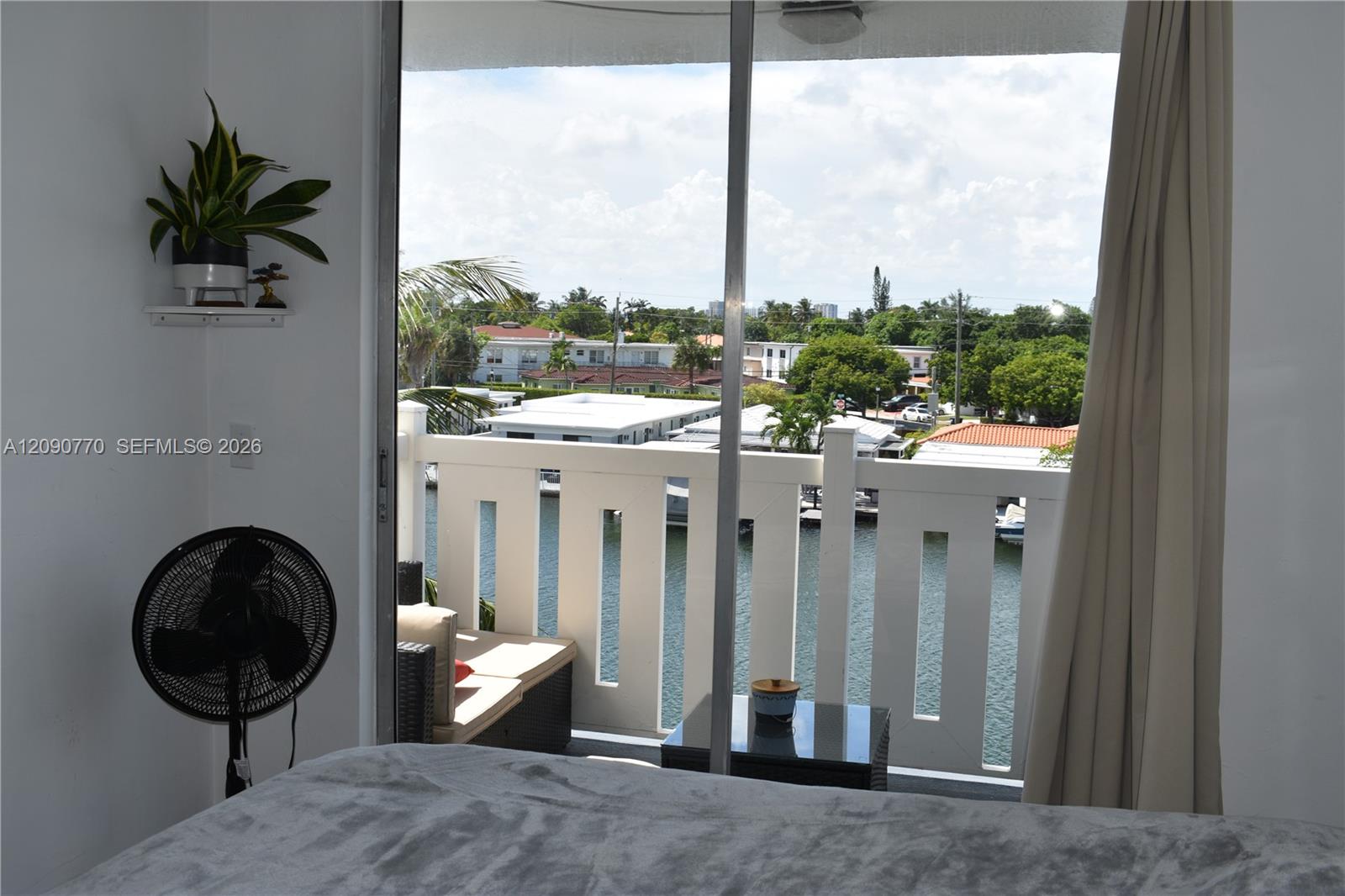 A12090770 Property Photo 10