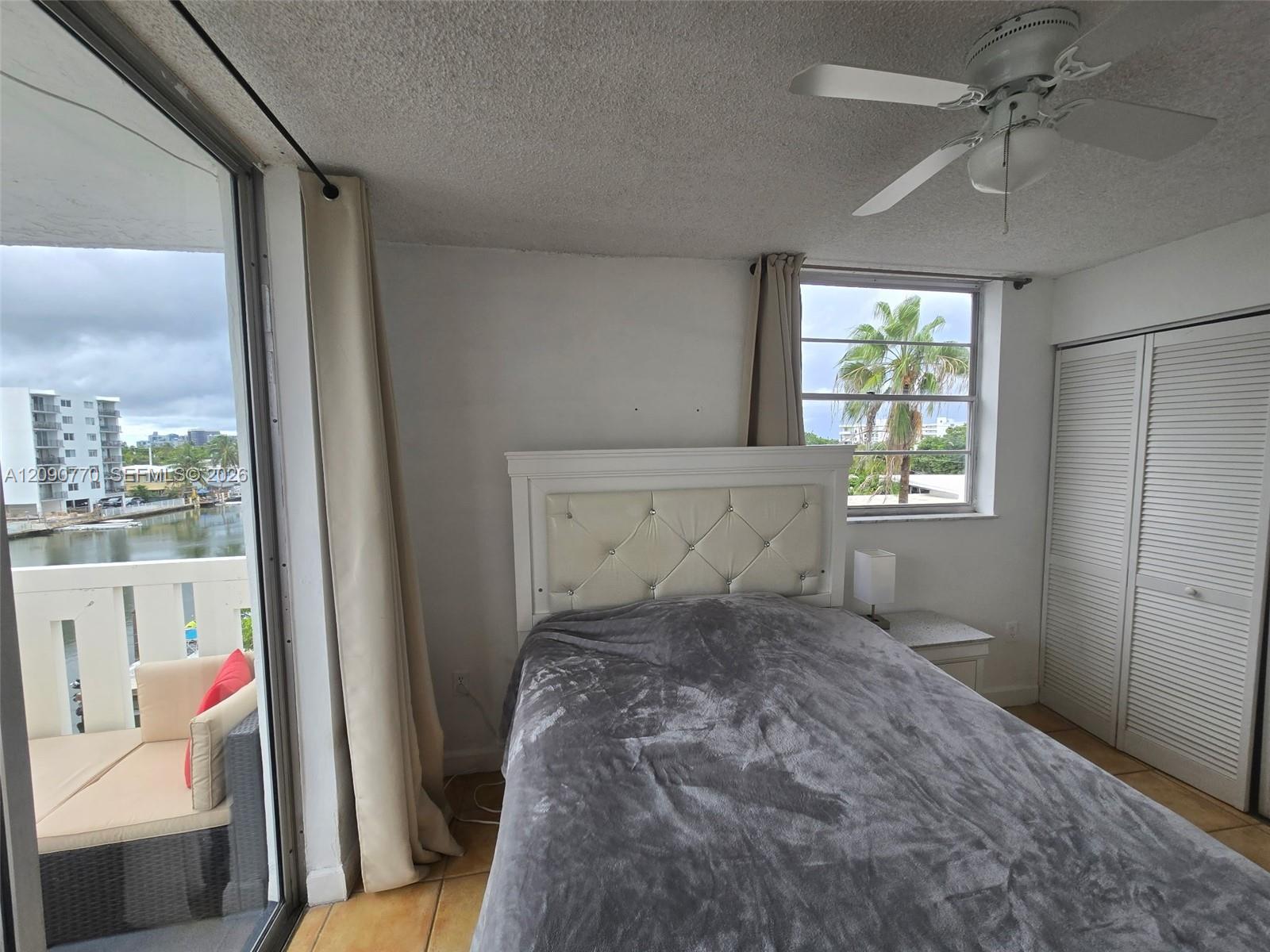 A12090770 Property Photo 16