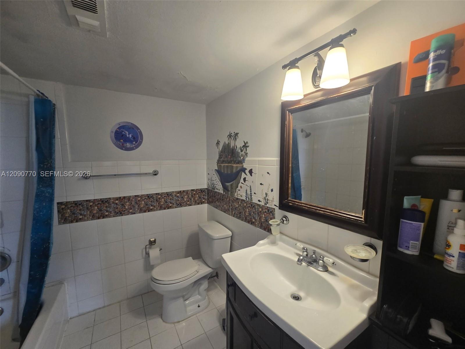 A12090770 Property Photo 17