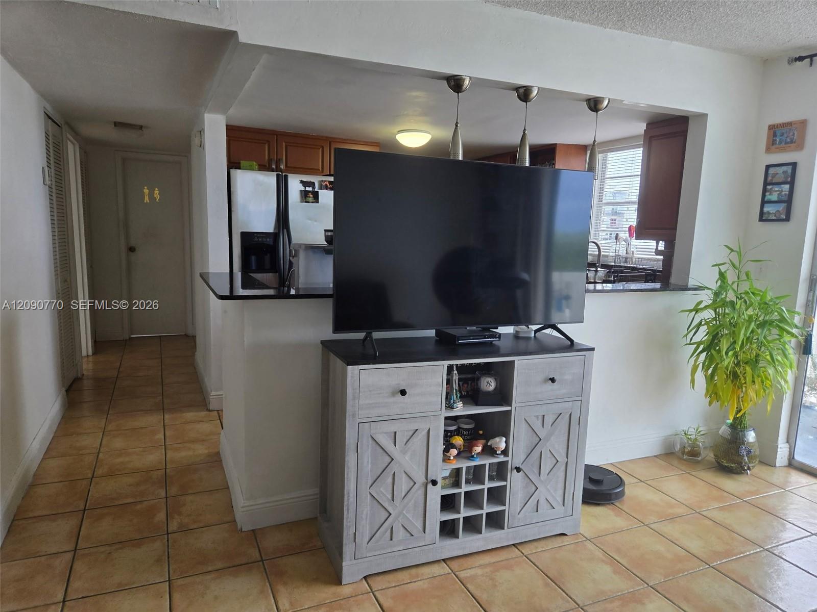 A12090770 Property Photo 32