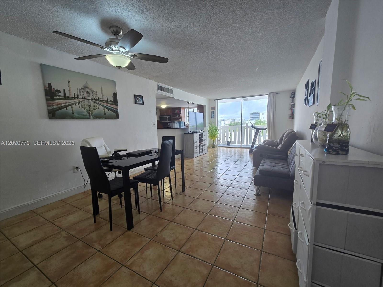 A12090770 Property Photo 36