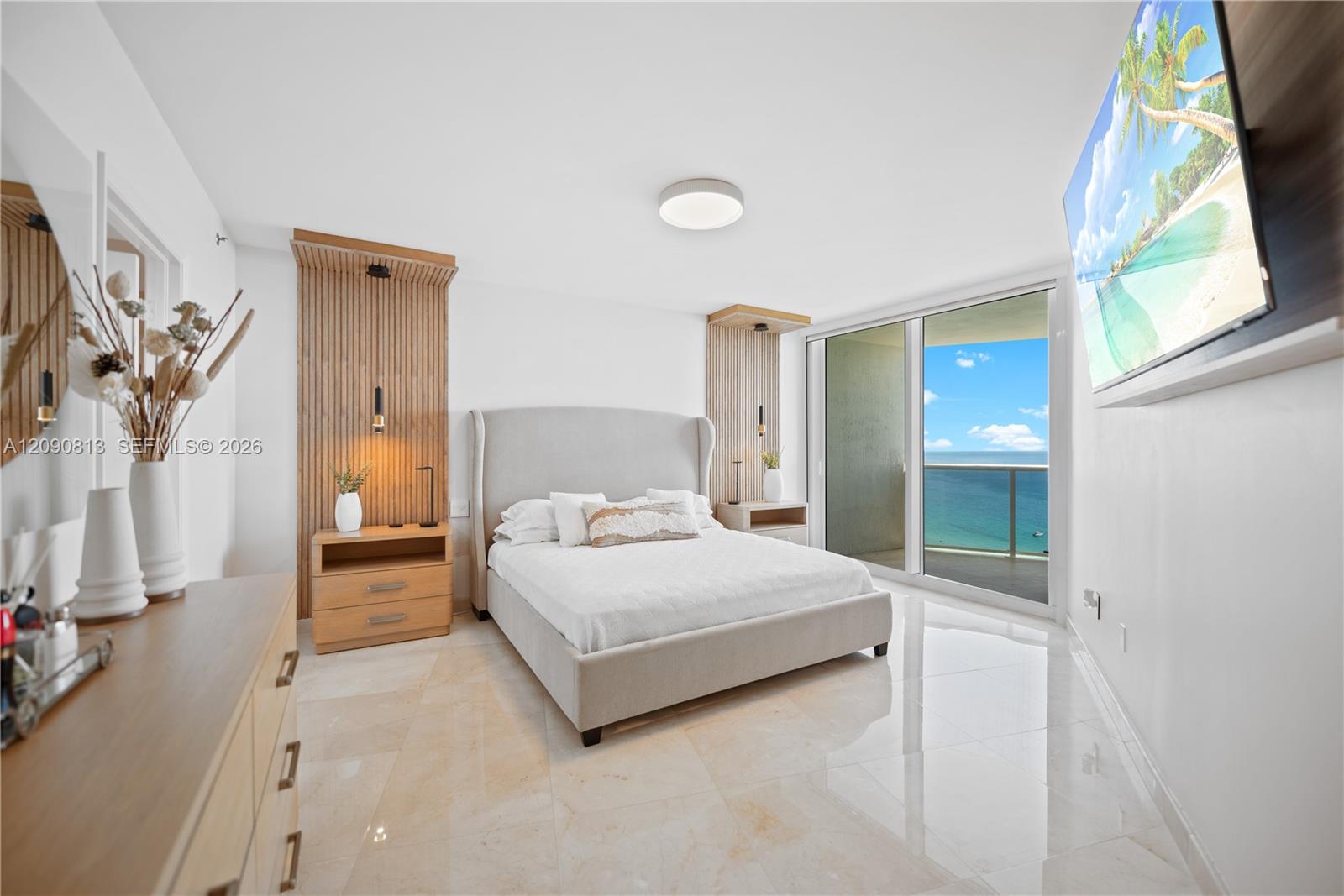 19111 Collins Avenue 2207 Property Photo 12