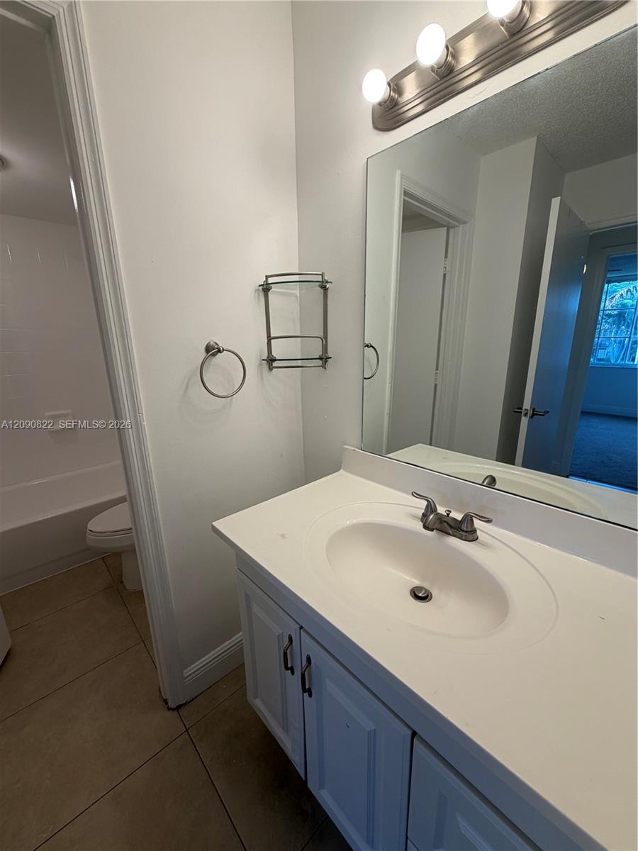 12124 Saint Andrews Place 206 Property Photo 15