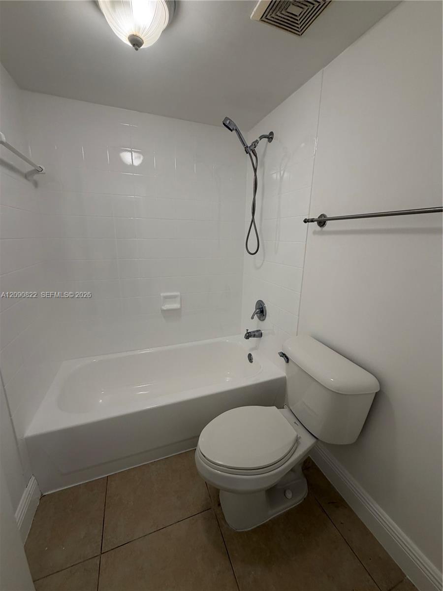 12124 Saint Andrews Place 206 Property Photo 16