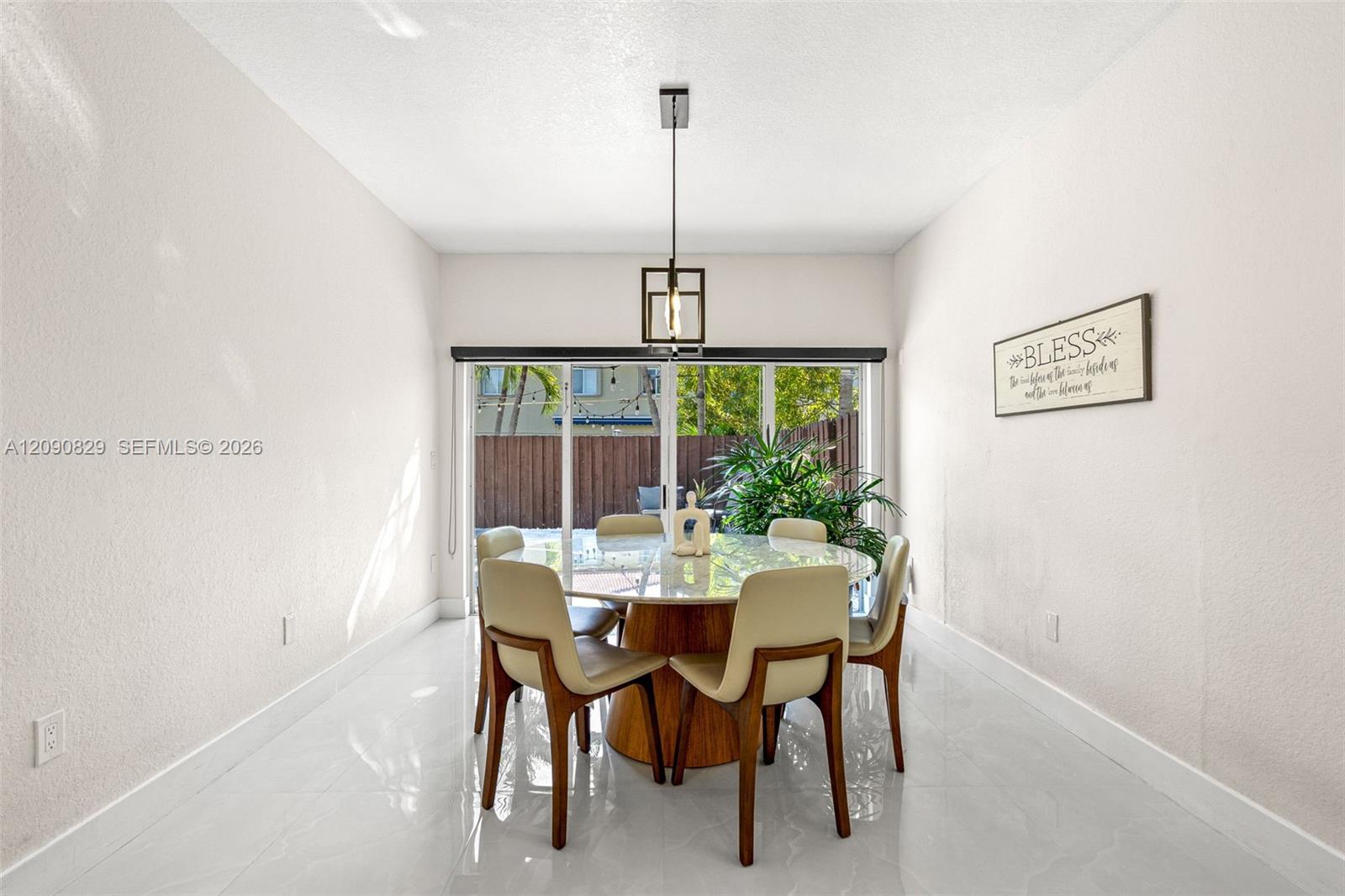A12090829 Property Photo 7