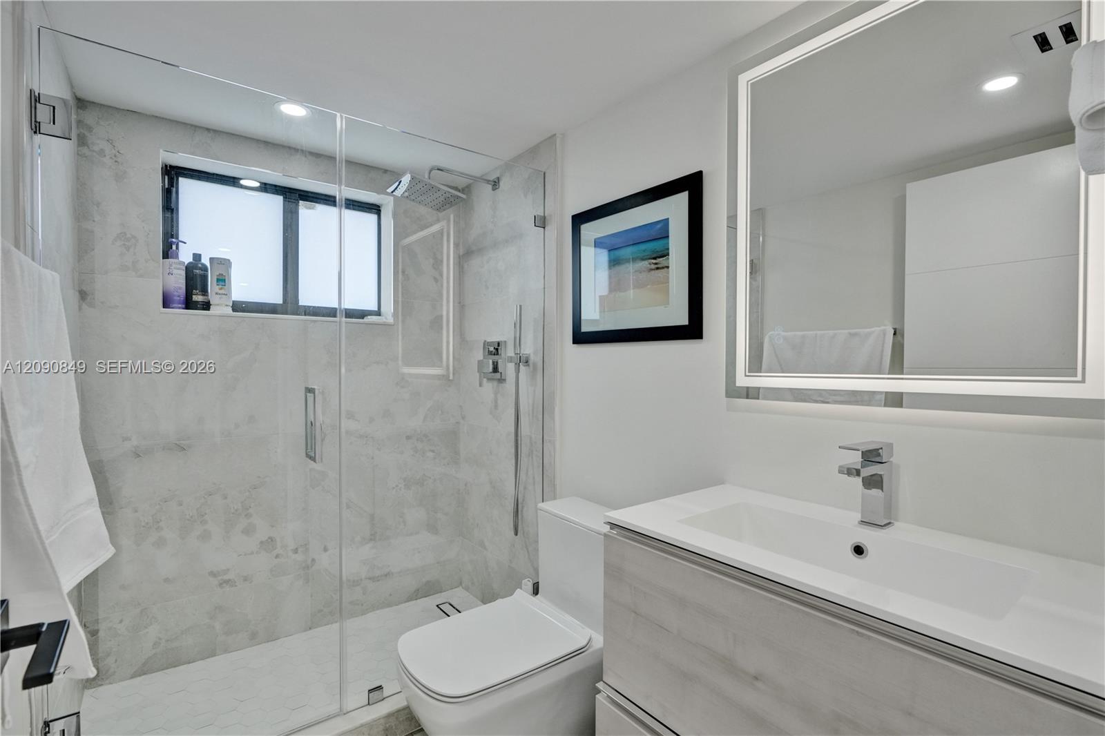 A12090849 Property Photo 12