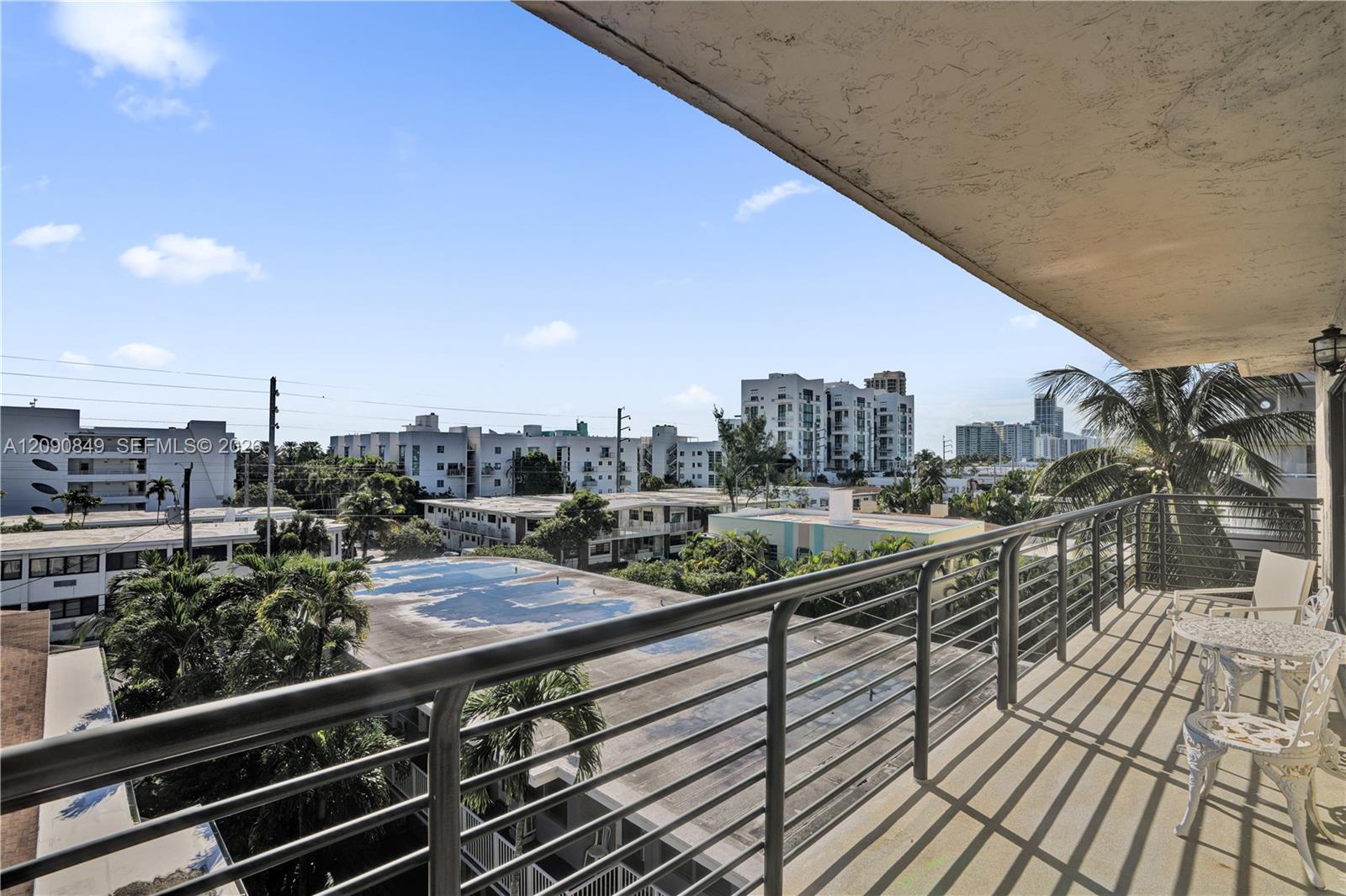 A12090849 Property Photo 21