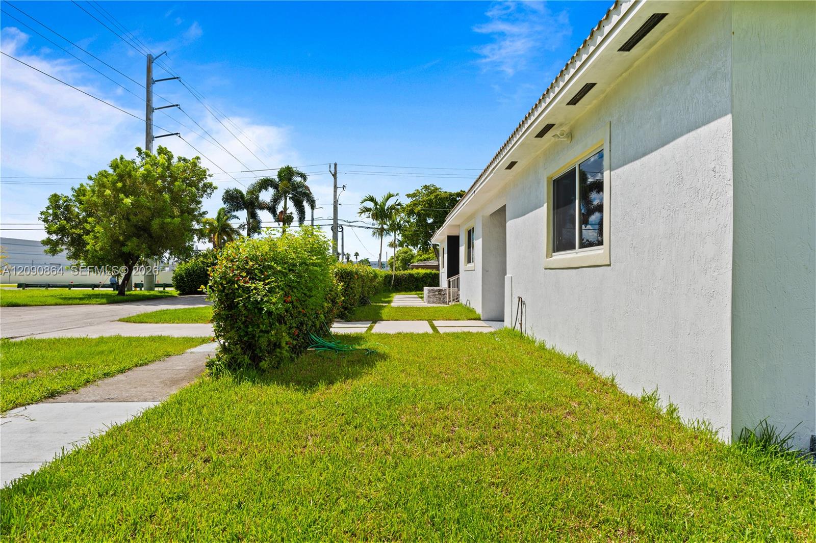 580 Lee Drive Property Photo 8
