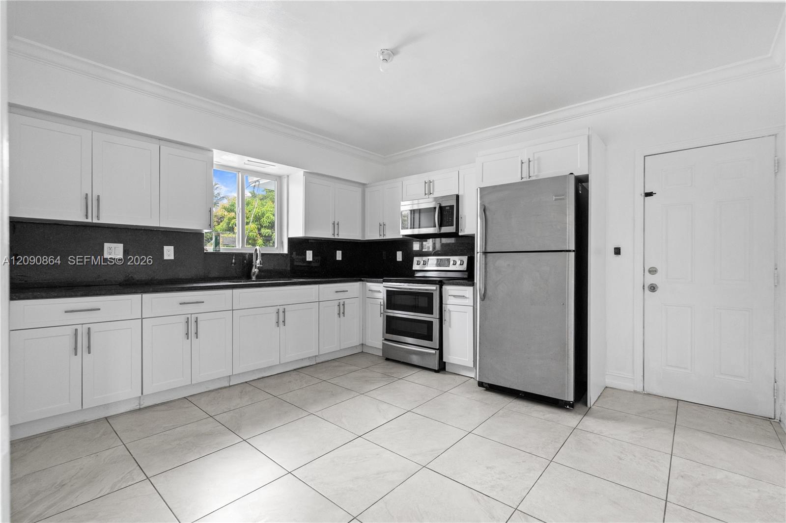 580 Lee Drive Property Photo 40