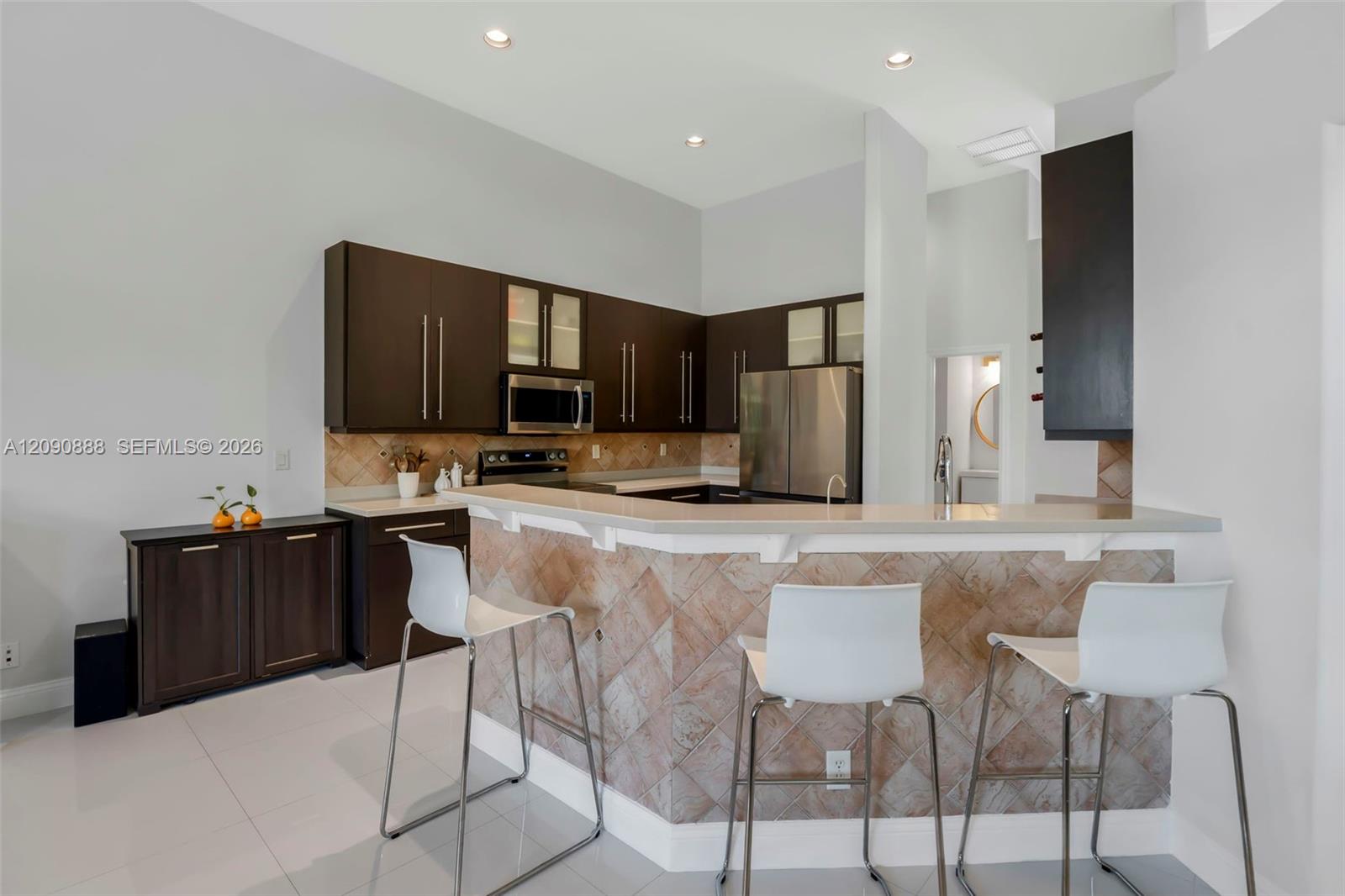 1654 Bunting Lane Property Photo 8