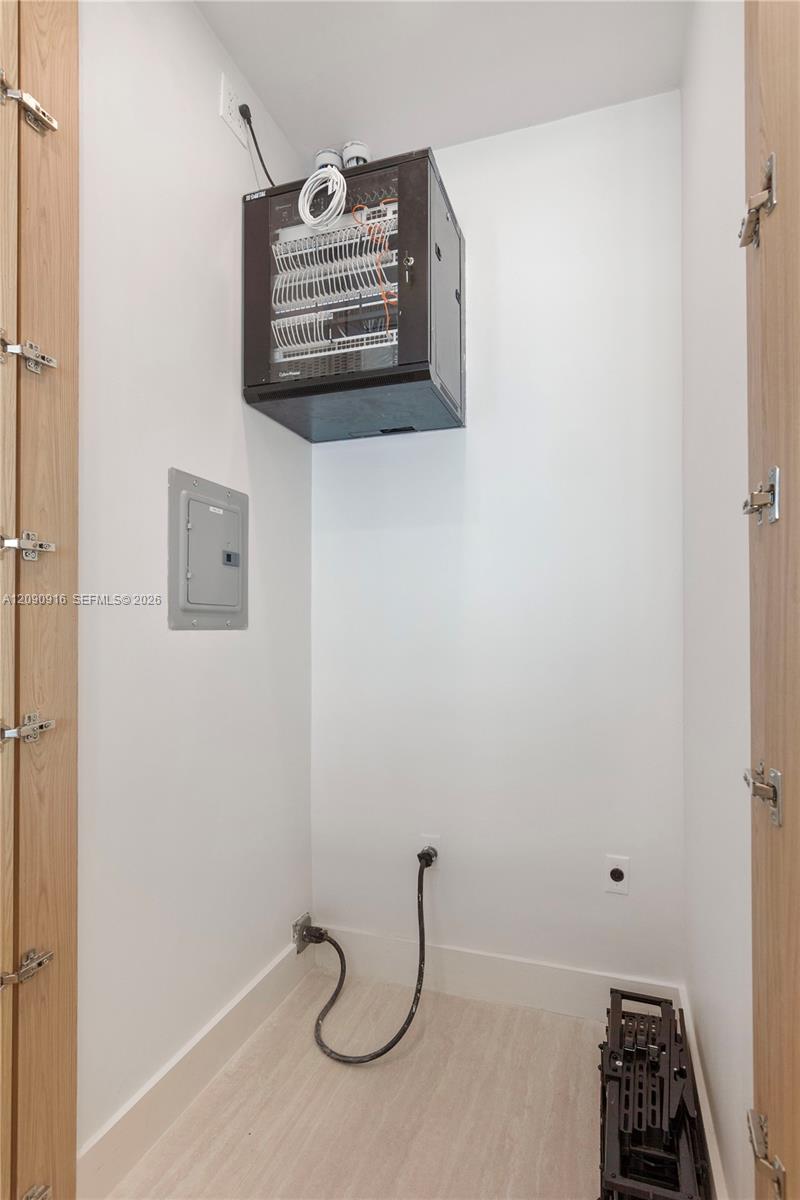 175 Sw 7th Street 1707 Property Photo 16
