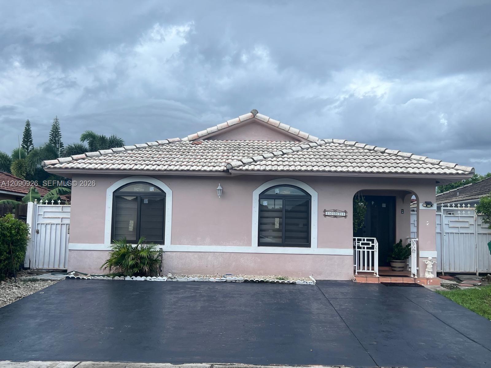 10071 NW 127 Terrace