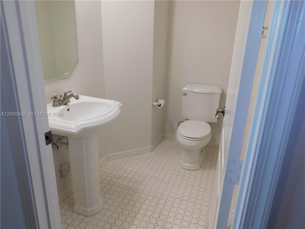 1338 Sw 3rd Court 1338 Property Photo 6