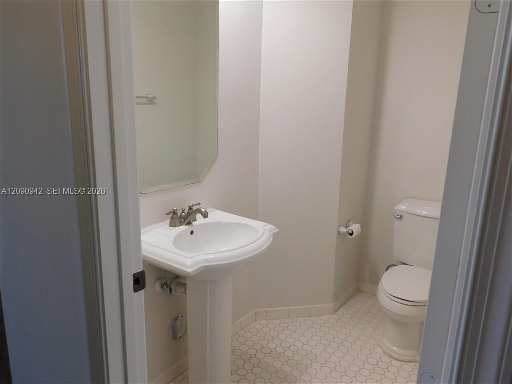 1338 Sw 3rd Court 1338 Property Photo 7
