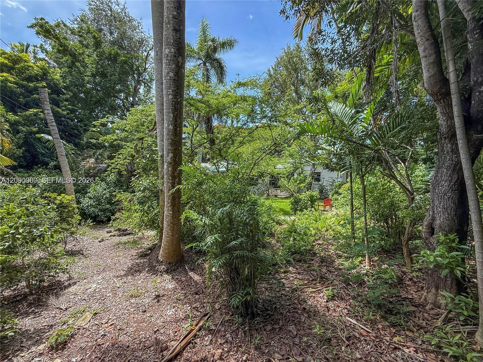 A12090987 Property Photo 19