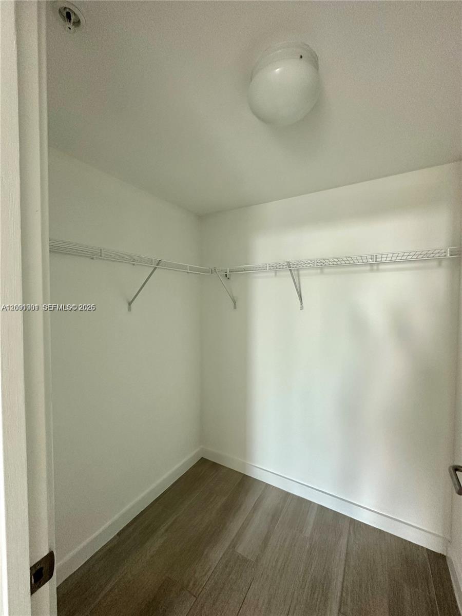 1600 Sw 1st Avenue 605 Property Photo 3