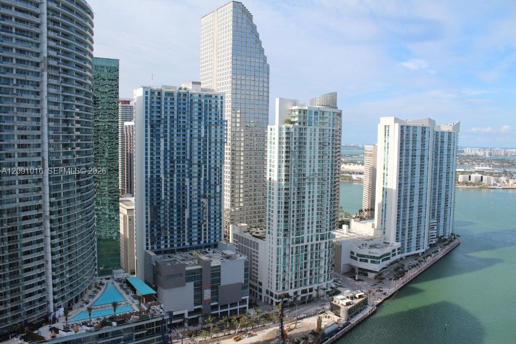475 Brickell Avenue 3709 Property Photo 1