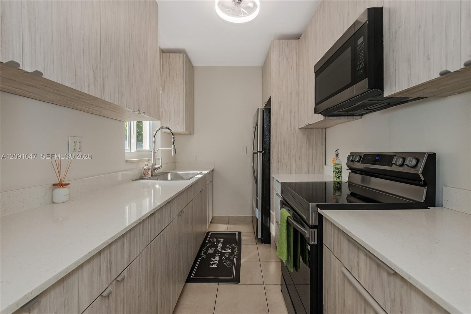 1679 NE 176th Street Property Photo 1