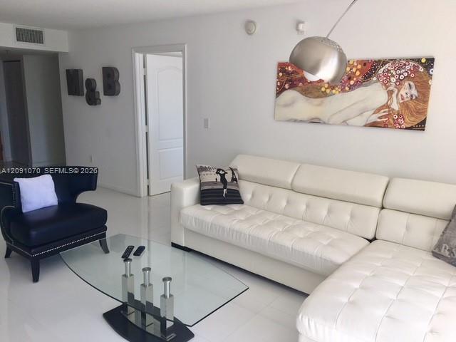 1200 Brickell Bay Drive 3121 Property Photo 7