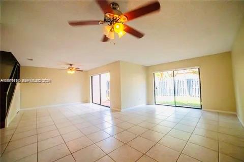 8818 Sw 113th Place Circle E . Property Photo 14