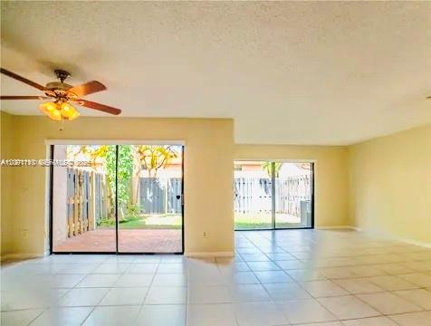 8818 Sw 113th Place Circle E . Property Photo 15