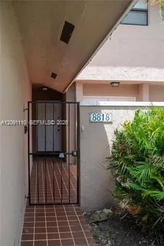 8818 Sw 113th Place Circle E . Property Photo 22
