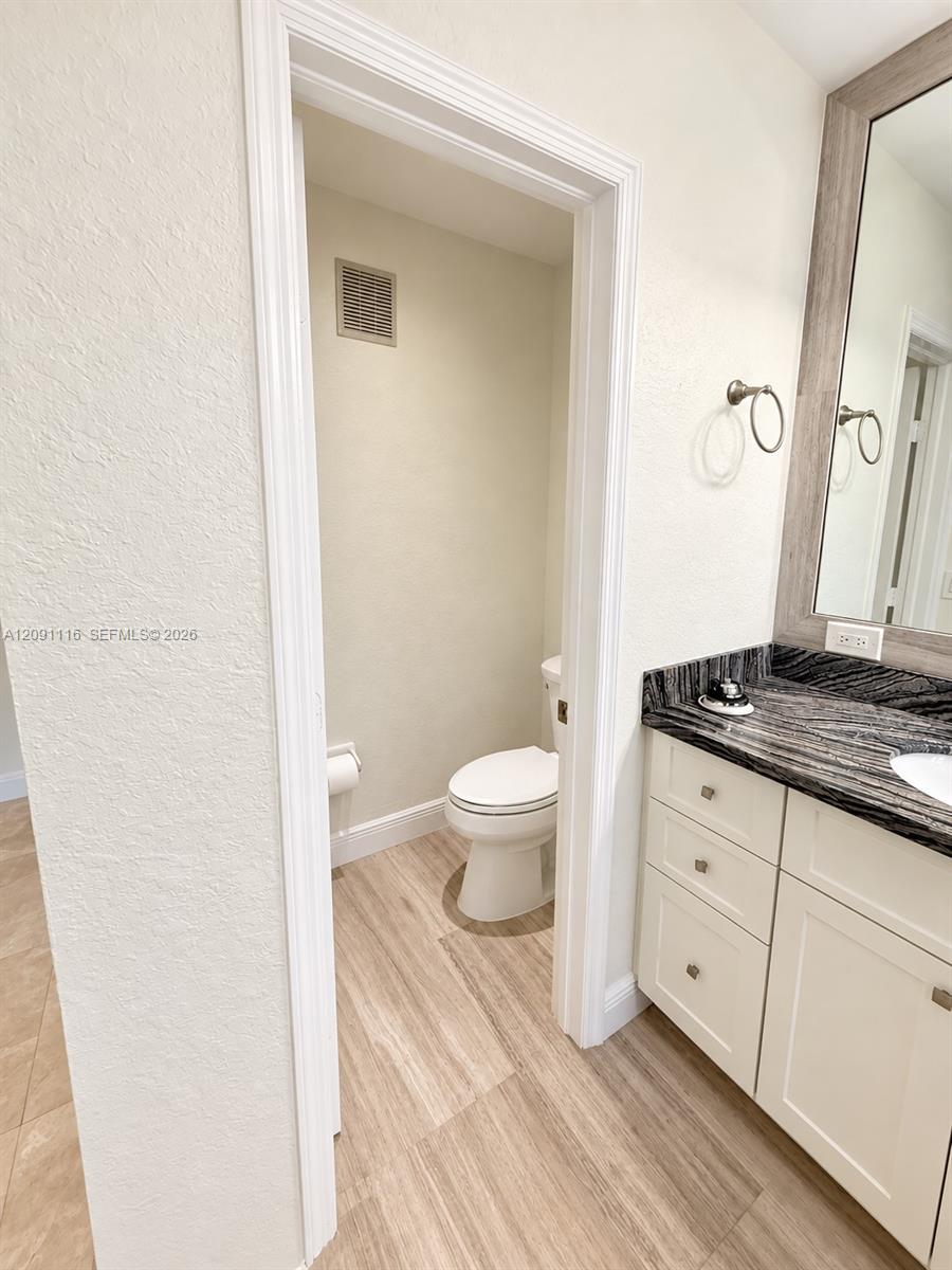 9014 W Flagler Street 3 Property Photo 23