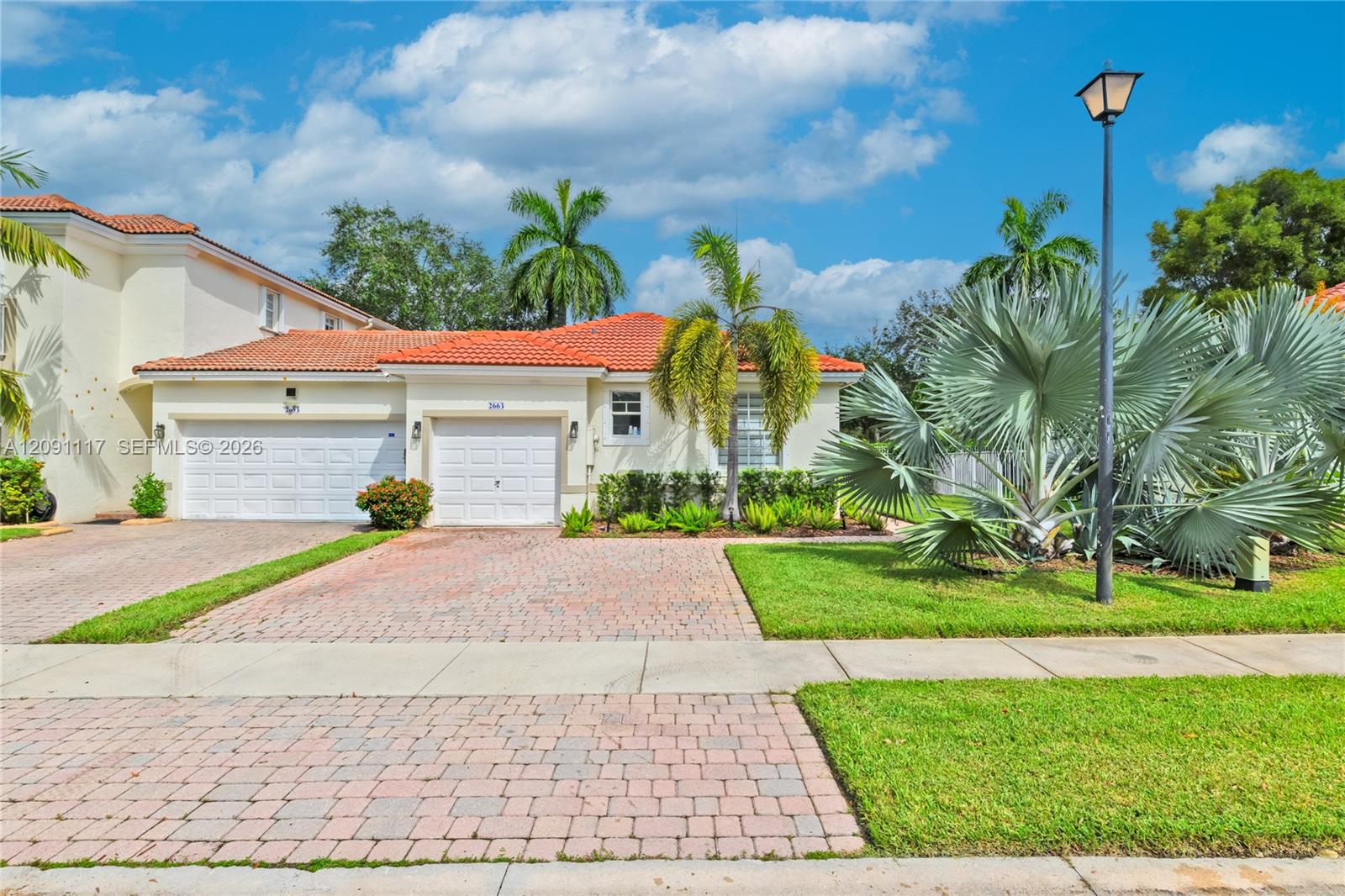 2663 Sw 187th Avenue Property Photo 1