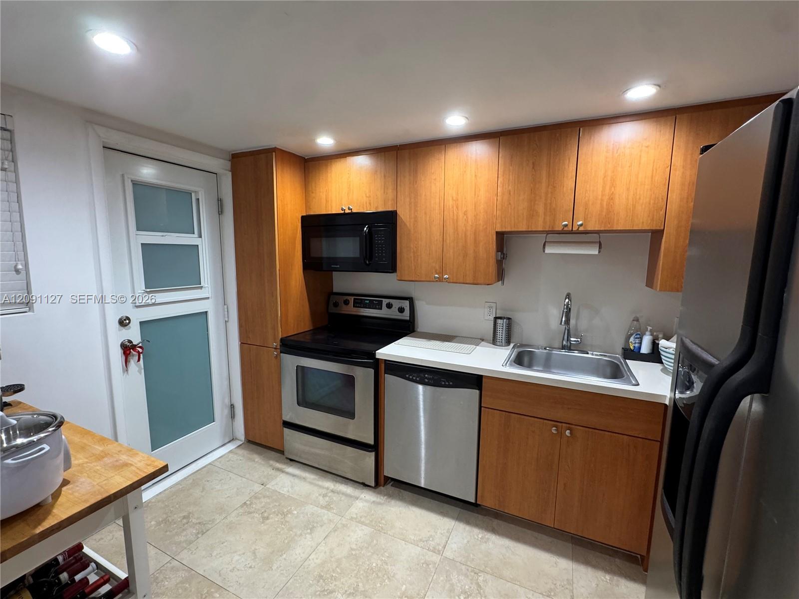 240 Galen Drive 103 Property Photo 13