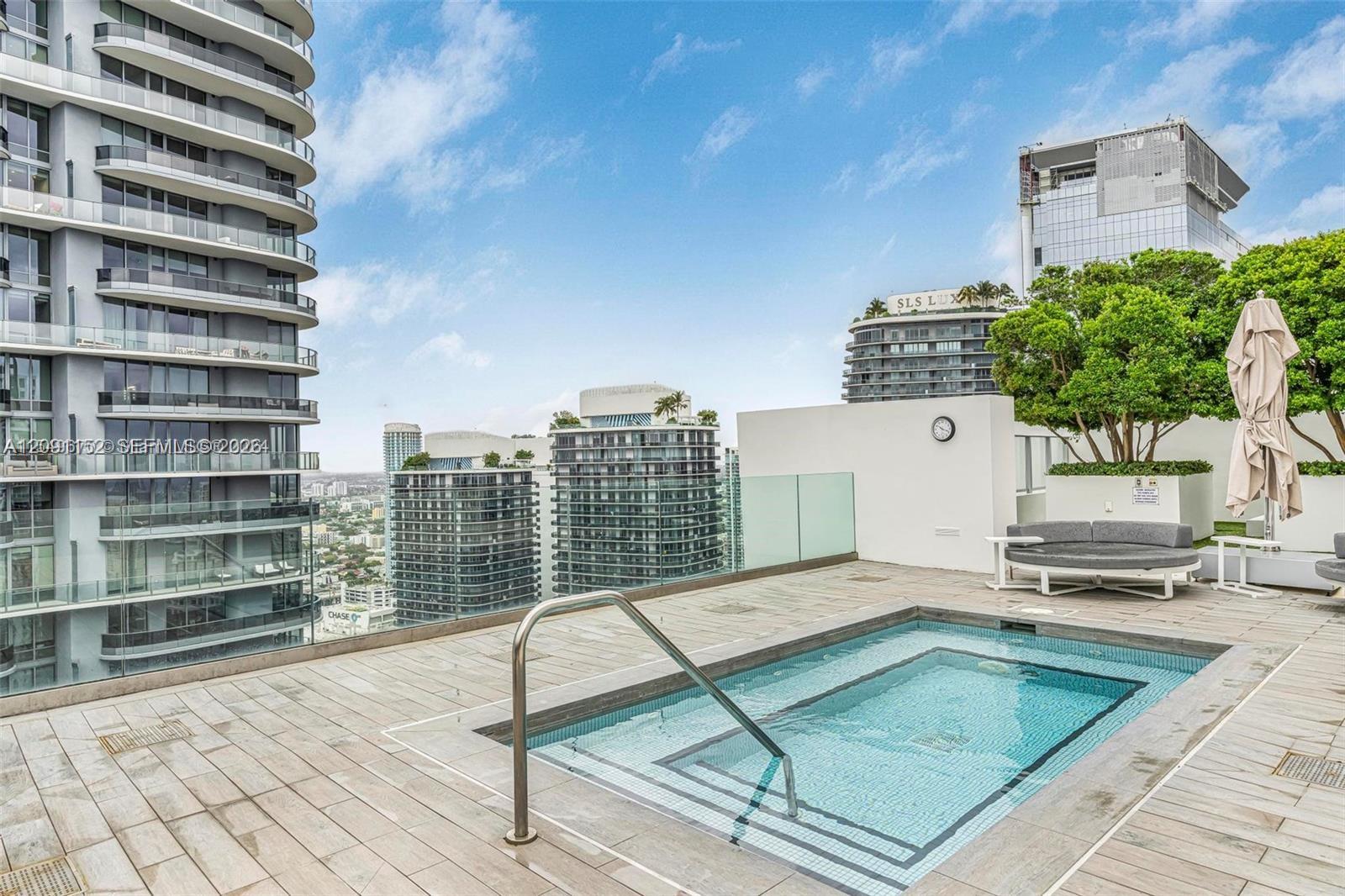 1010 Brickell Avenue 1710 Property Photo 20