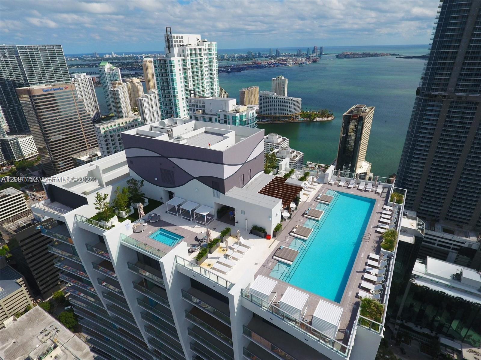1010 Brickell Avenue 1710 Property Photo 23