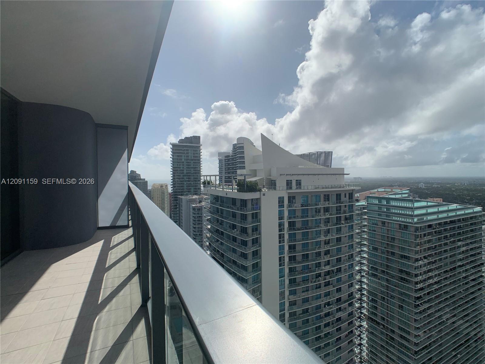 1000 Brickell Plaza 4504 Property Photo 11