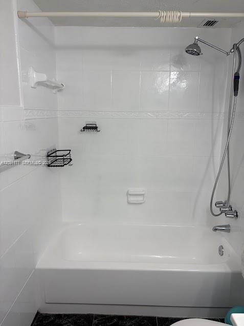 1000 Parkview Drive 605 Property Photo 18