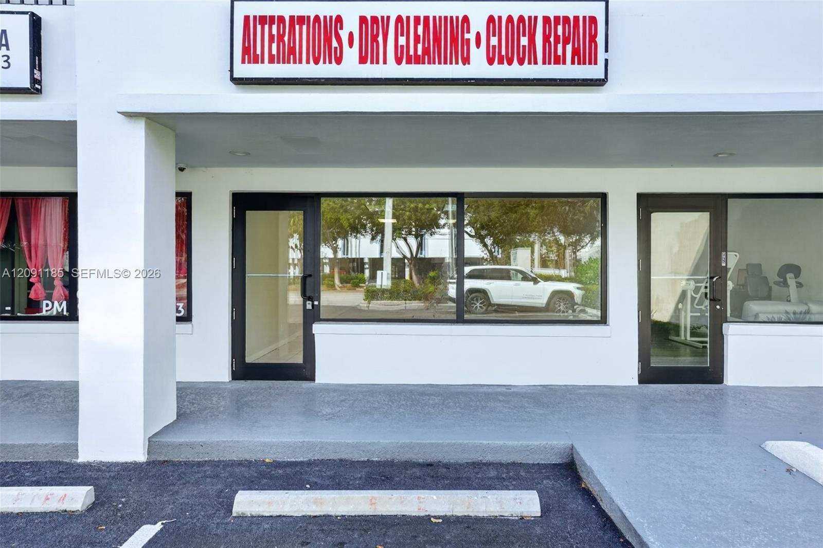 5130 N Federal Highway Property Photo 4