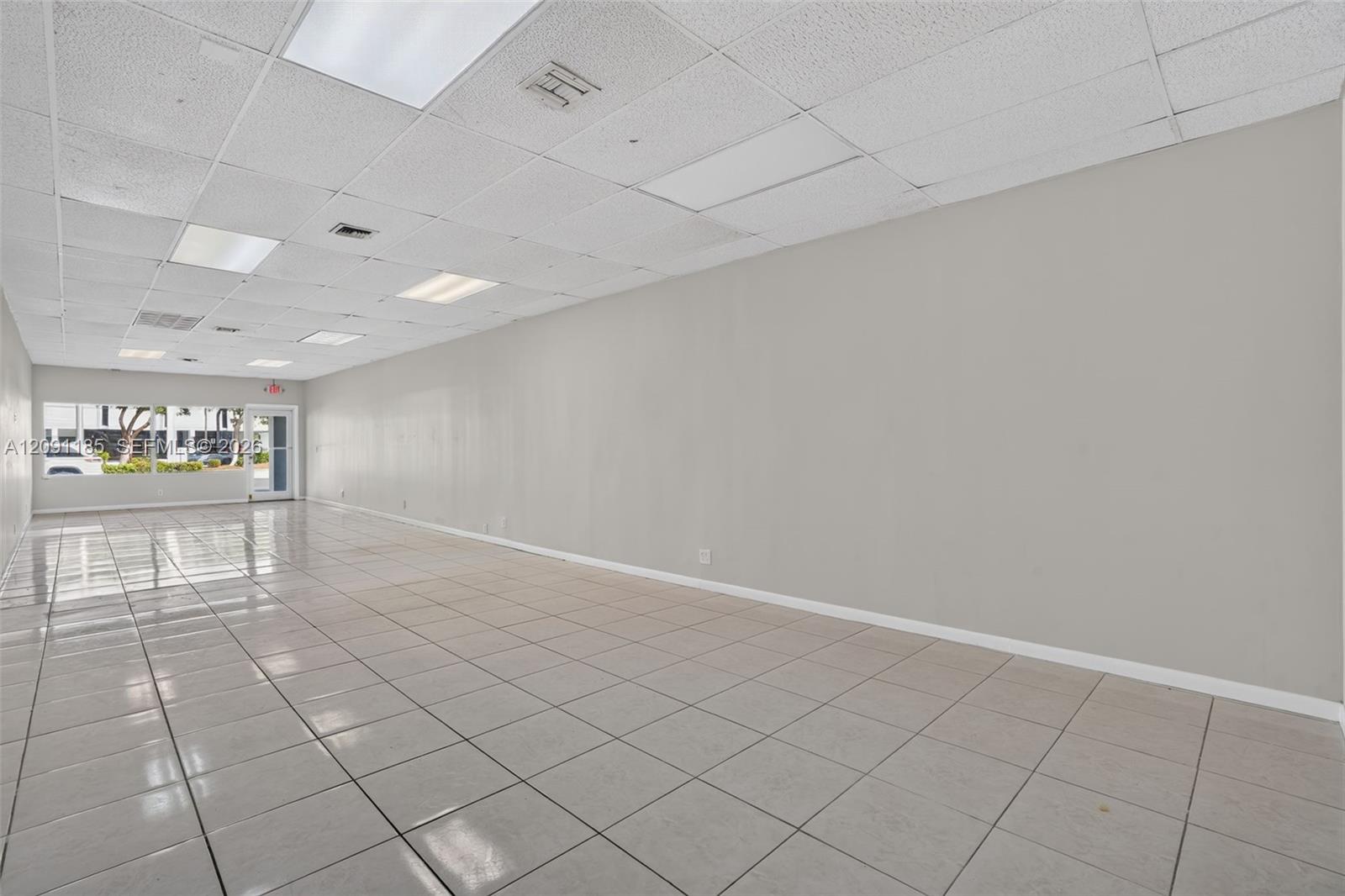 5130 N Federal Highway Property Photo 8