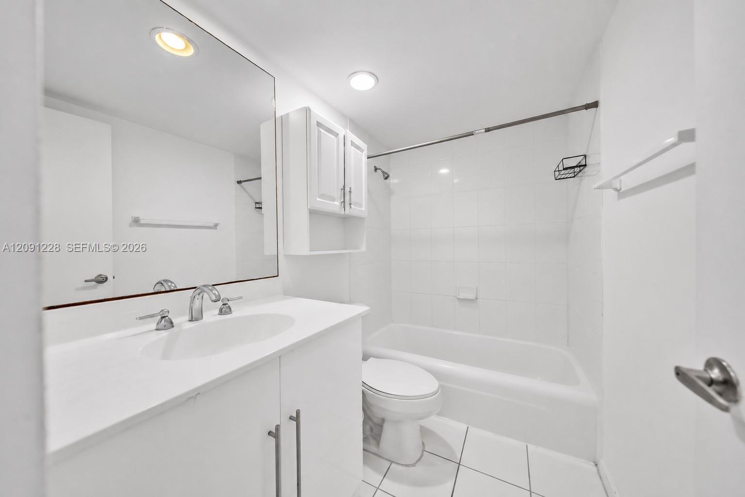 3001 S Ocean Drive 1237 Property Photo 13