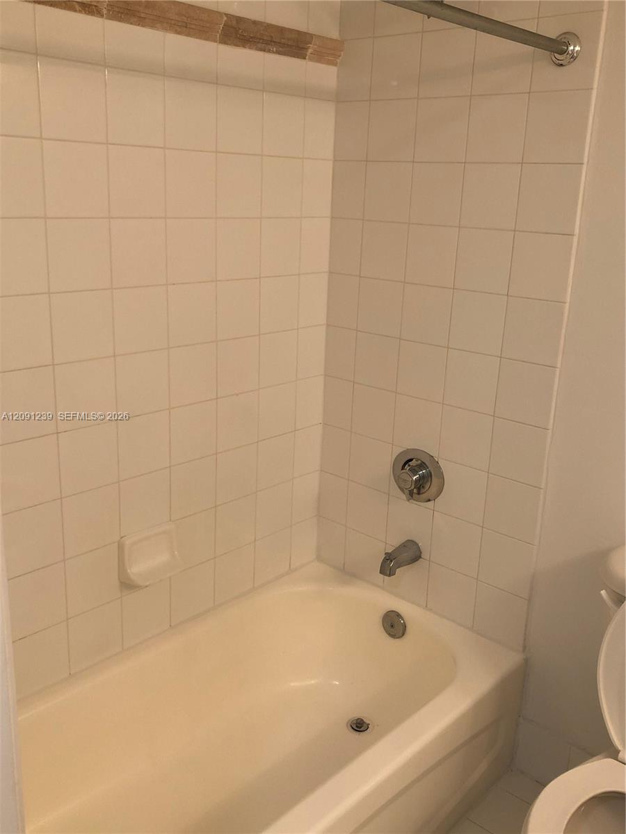1200 Brickell Bay Drive 2416 Property Photo 12