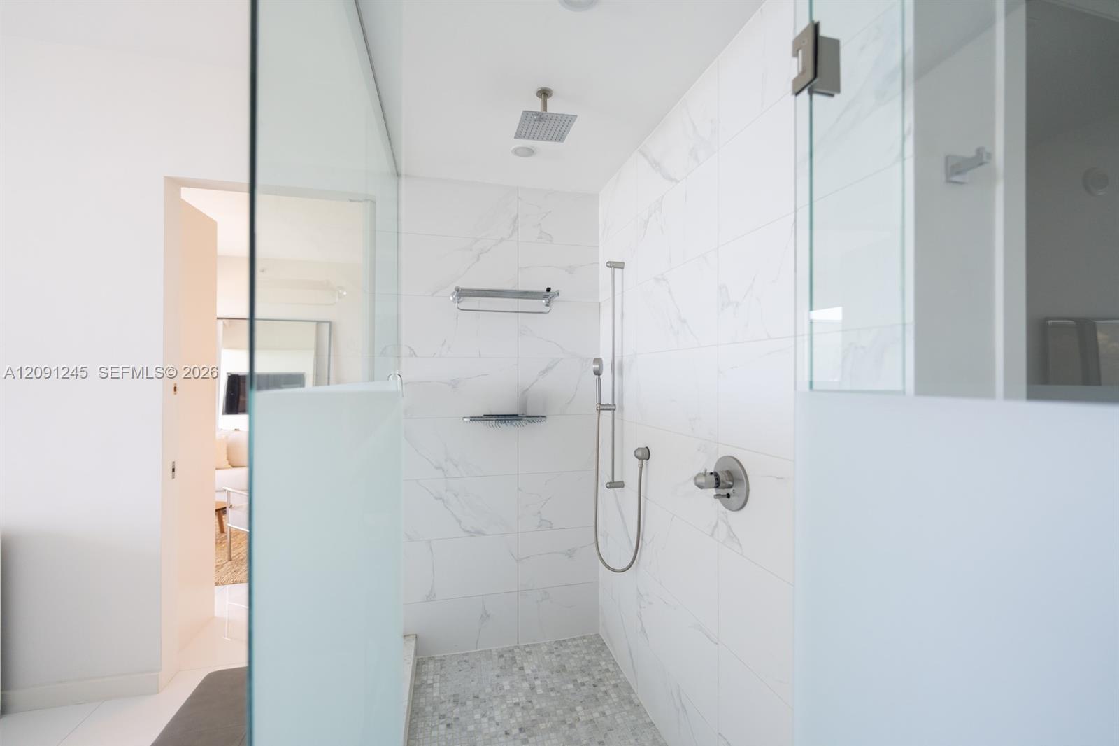 1100 Biscayne Boulevard 3302 Property Photo 18