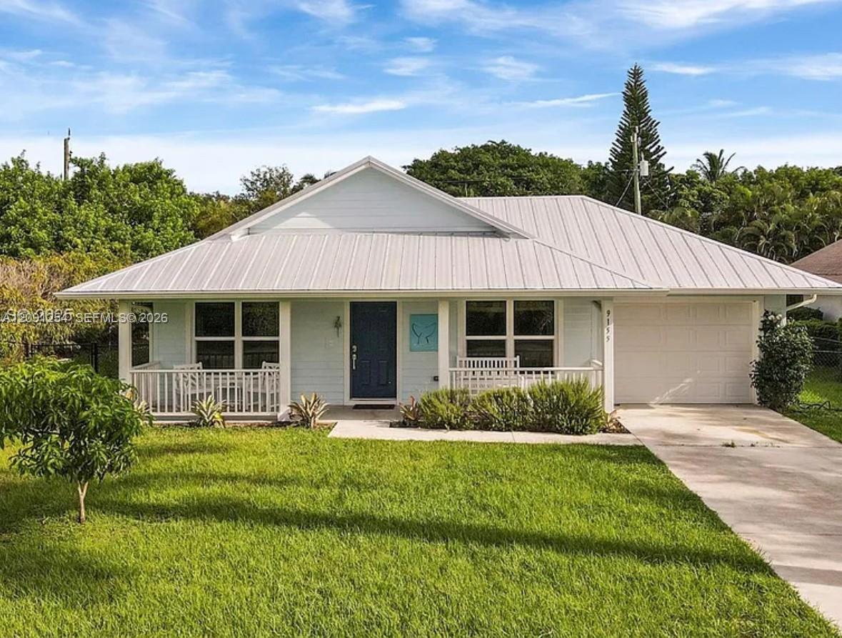 9155 Se Athena Street Property Photo 1