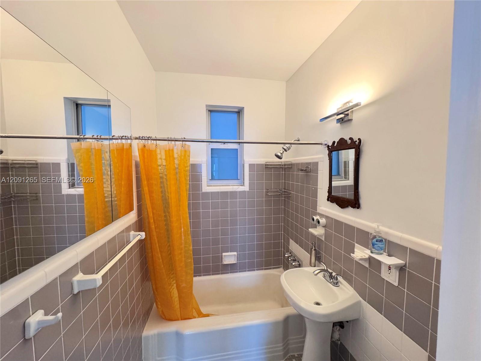 123 3rd Street 10 Property Photo 5