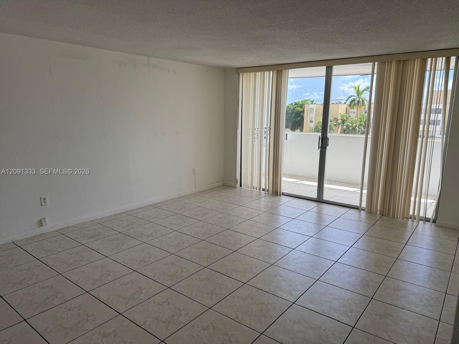 A12091333 Property Photo 13