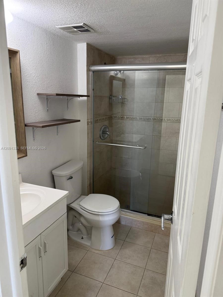 A12091333 Property Photo 14