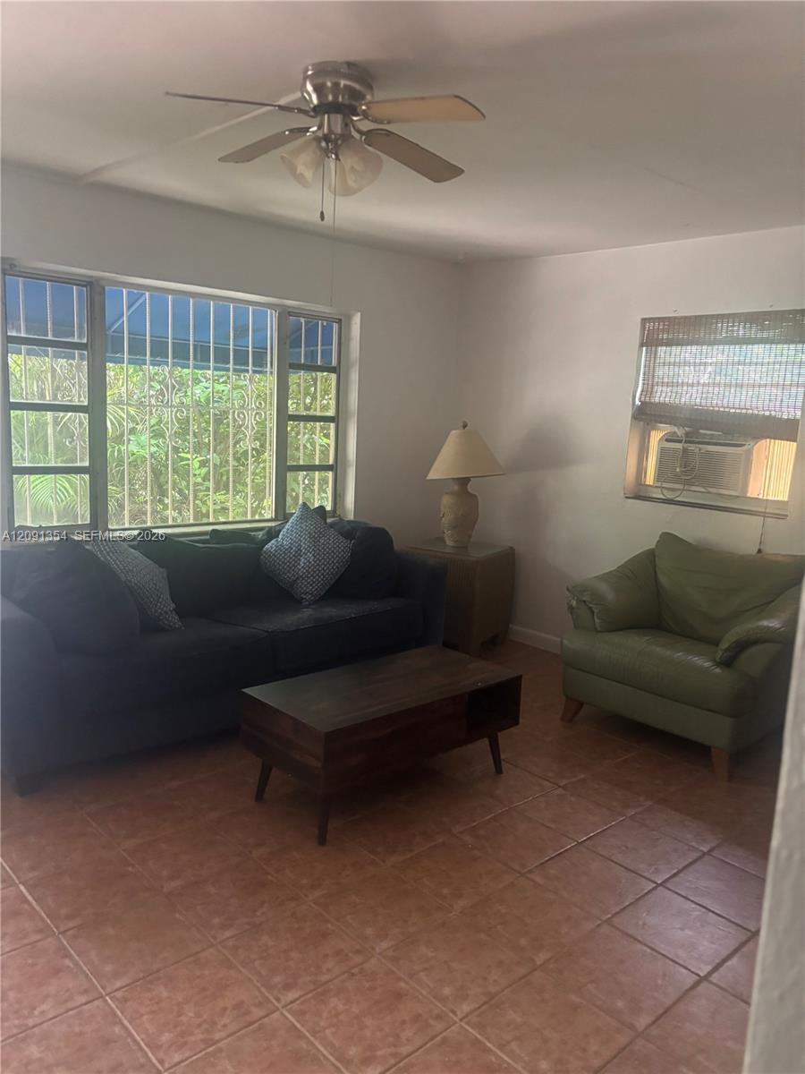 1030 Snapper Lane Property Photo 9