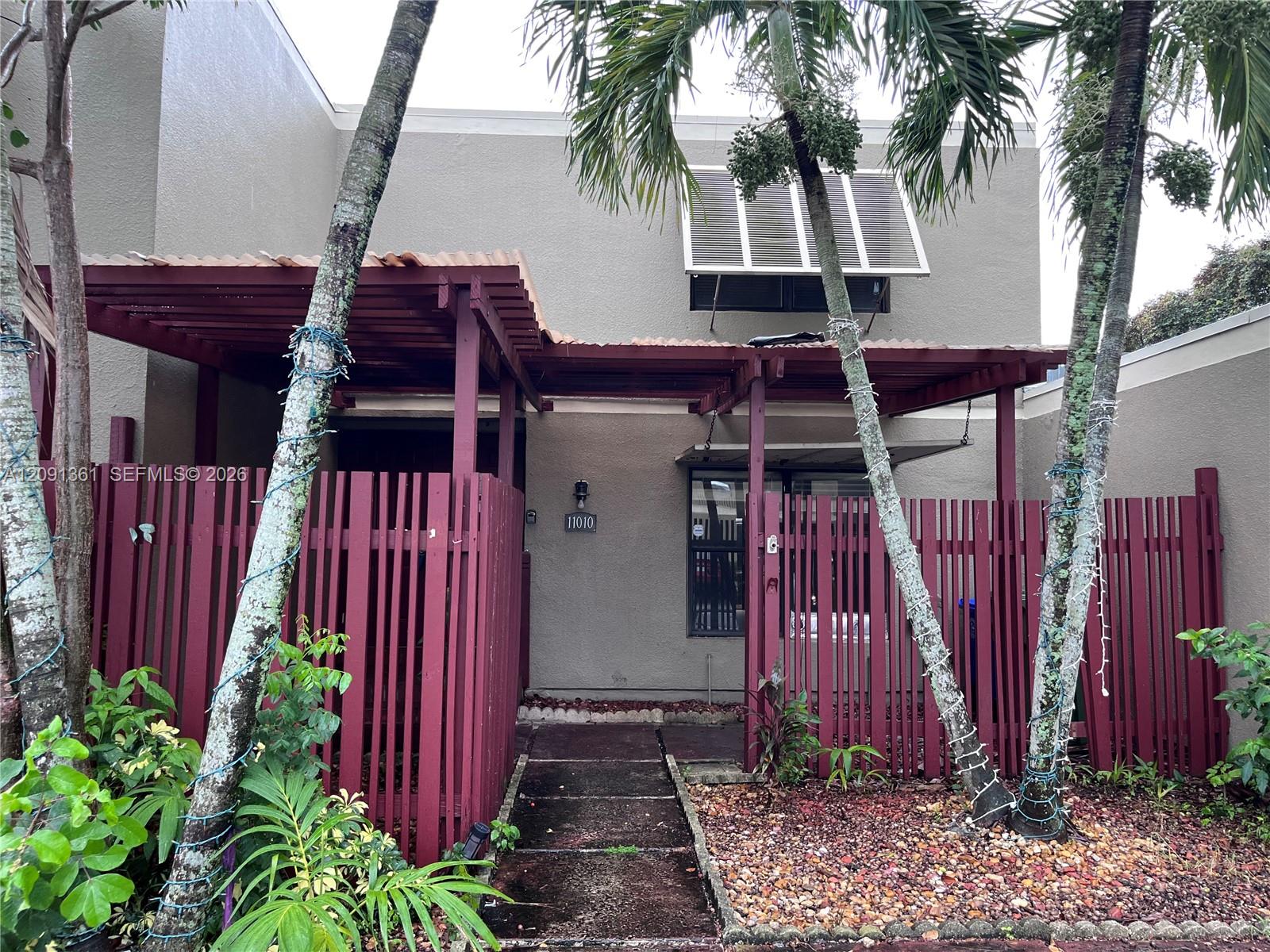 11010 Clubhouse Road Property Photo 1
