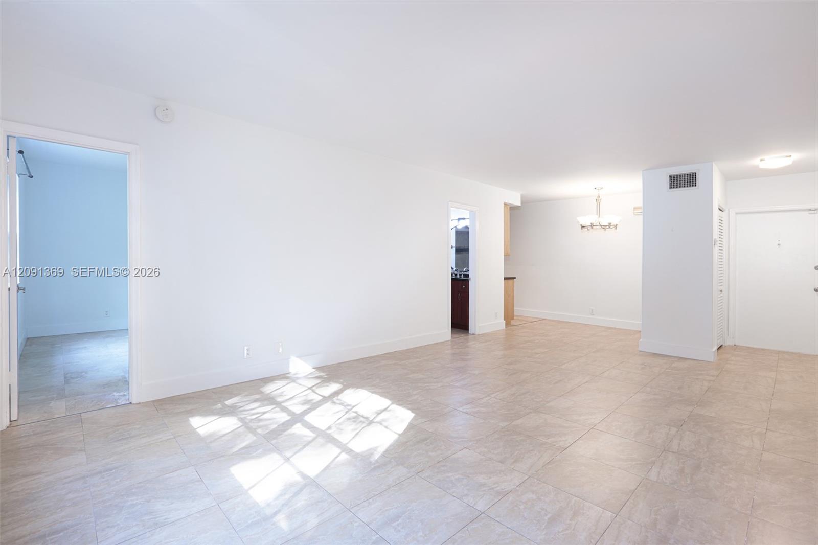2424 Se 17th Causeway 109b Property Photo 5