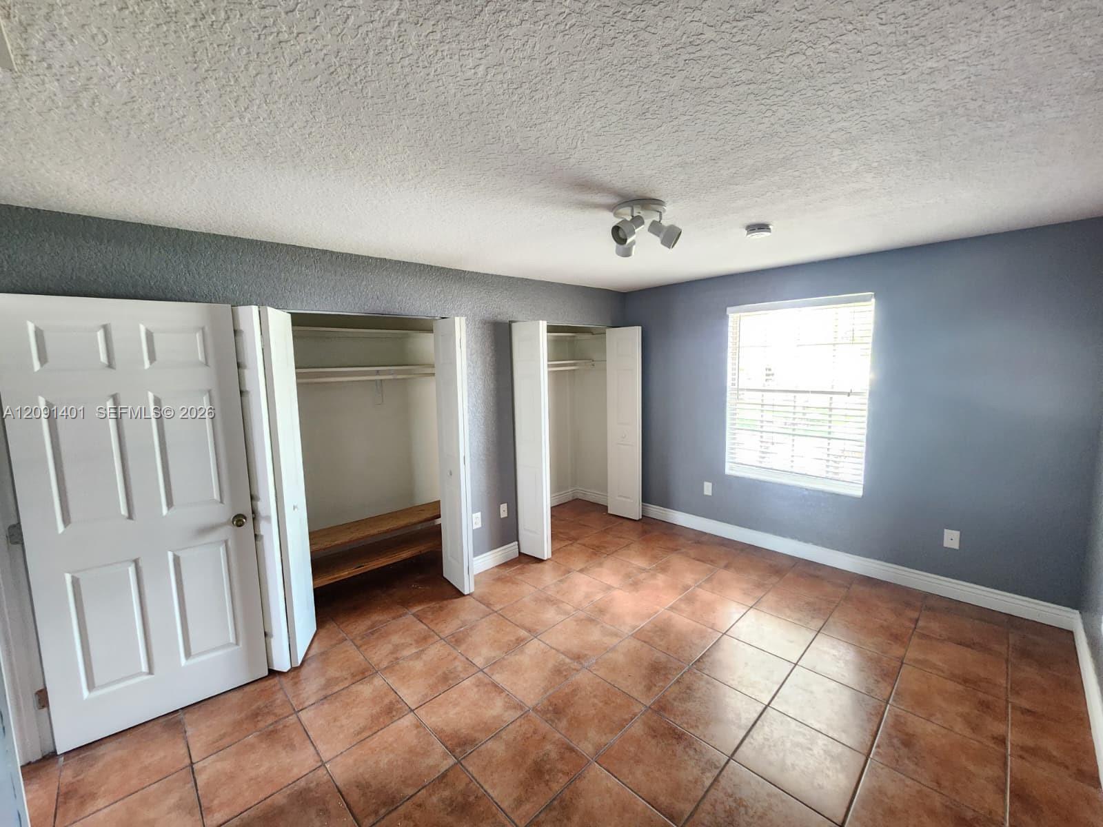 416 Banyon Tree Circle 108 Property Photo 5
