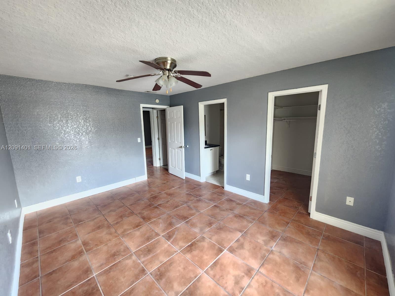 416 Banyon Tree Circle 108 Property Photo 14
