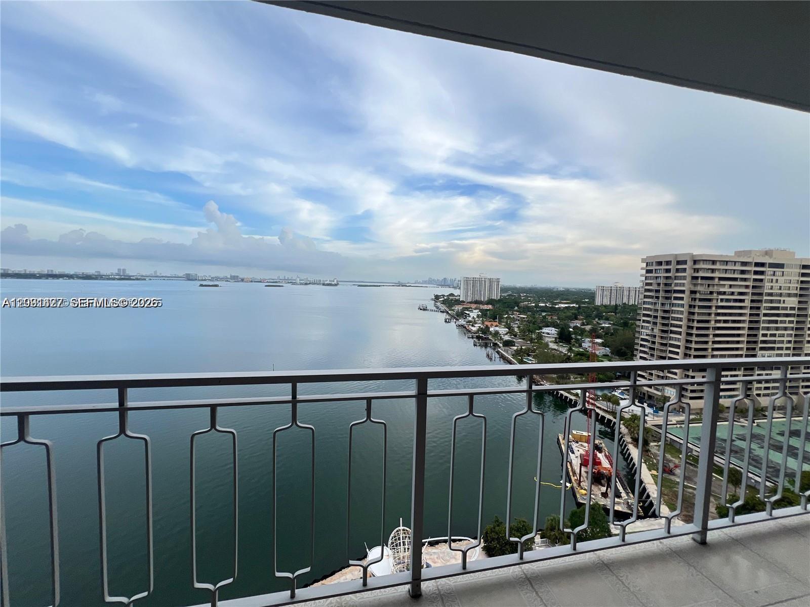 11111 Biscayne Boulevard 20E Property Photo 1